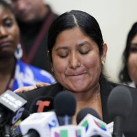 Familiares de las víctimas en el derrumbe de puente en Baltimore inician su búsqueda de justicia