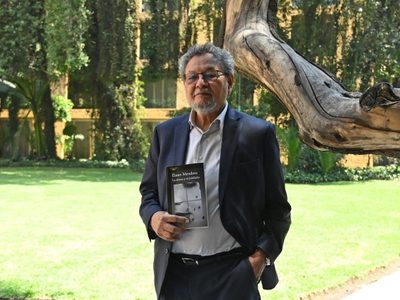 Elmer Mendoza: “No quiero aparecer tirado por ahí y que digan: ‘Sabía demasiado’”