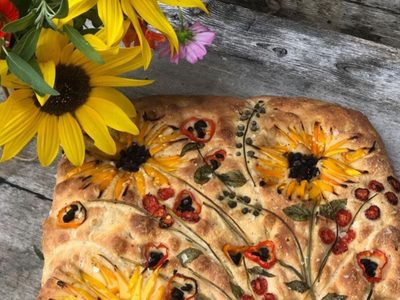 Una panadera elabora focaccias inspiradas en Van Gogh