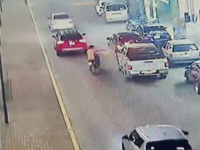 Disparan contra policías viales en Cunduacán, Tabasco; matan a uno y hieren a una oficial (Video)