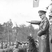 Daños causados por la Alemania nazi en la II Guerra Mundial son de mil 300 mde: Polonia