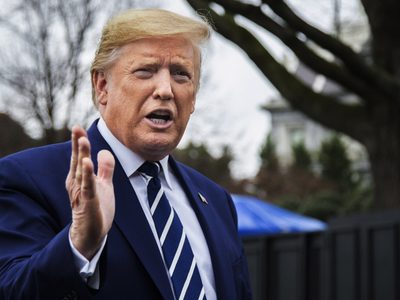 Trump culpó a la pelea entre Rusia y Arabia Saudita y apuntó contra las “fake news”