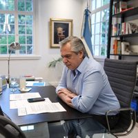Fernández recibió el apoyo del mandatario italiano, Giuseppe Conte, en la renegociación de la deuda