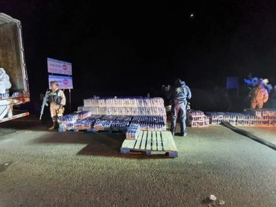 Incautan 780 kilos de droga oculta en latas de jugo en BC