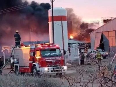 El Comité de Crisis asegura que el incendio en la refinería está totalmente apagado