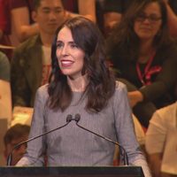 Nueva Zelanda: la popular primera ministra se lanzó a la reelección