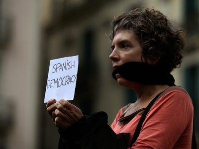 Cataluña y CPI: buenas noticias, represores