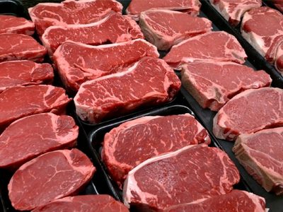 El Gobierno acordó que los precios accesibles de nueve cortes de carne se mantendrán hasta diciembre