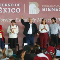 AMLO anuncia aumento de 25% en la pensión de adultos mayores; se entregaría cada mes