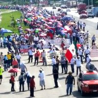 Tras más de ocho horas, rescatan a reporteros que fueron retenidos por la CNTE en Tabasco