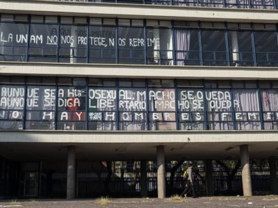 FFyL y prepas 7 y 9 mantienen paro; UNAM rechaza diálogo condicionado