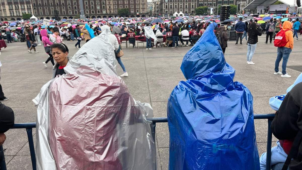 Lluvia este miércoles en el Zócalo capitalino
