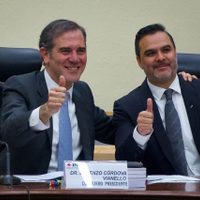 Lorenzo Córdova nombra sustituto de Edmundo Jacobo; renuncian integrantes de la Junta del INE