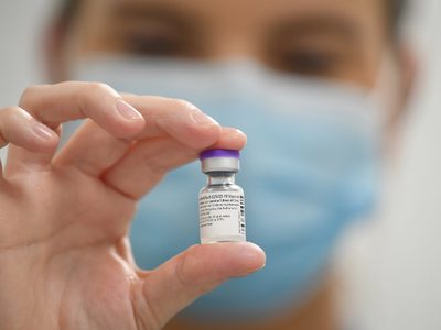 Santiago Cafiero confirmó que hay fecha de llegada para las vacunas Pfizer