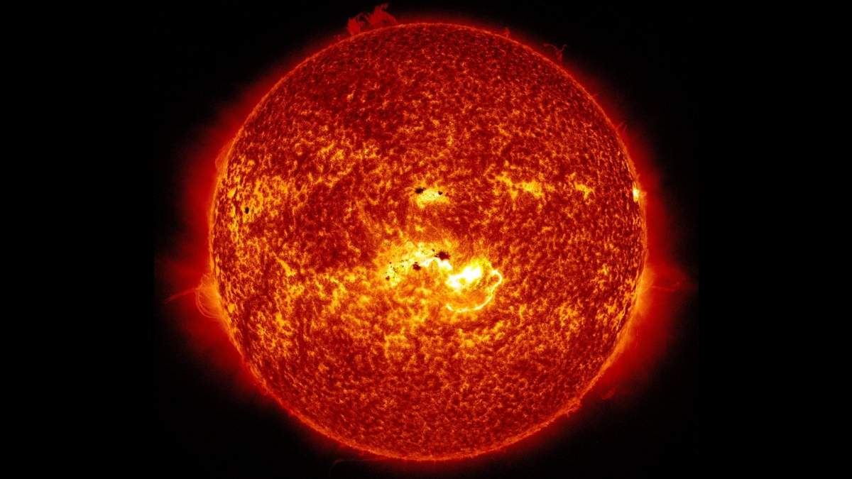 Fotografía del sol. Fuente: (NASA)