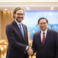 Santiago Cafiero recorrió Vietnam y este es el resumen de lo charlado