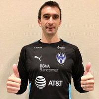 Intercambian arqueros Rayados y Necaxa