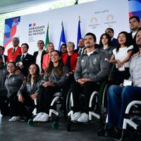 El gobierno de Francia rinde homenaje a medallistas olímpicos mexicanos