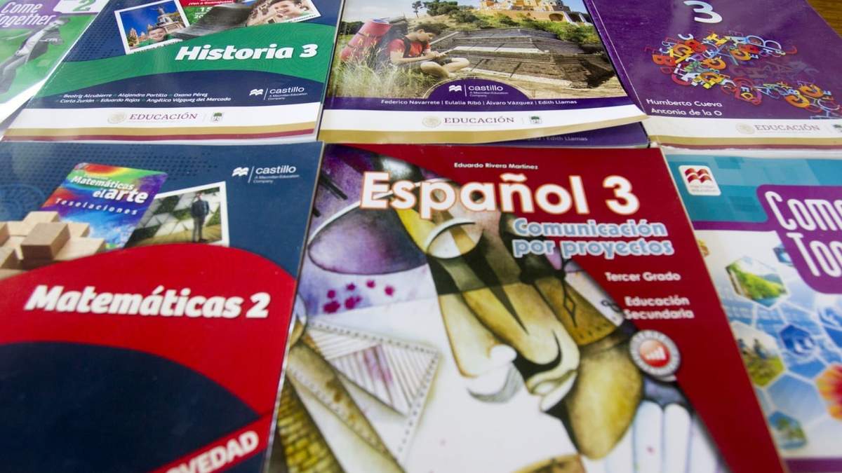 Libros de texto. Controversia nacional