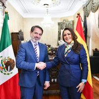 Gobernadora de Aguascalientes se reúne con embajador de España para impulsar proyectos