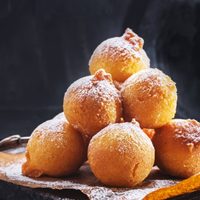 Buñuelos de banana: acompañá tus mates de la tarde con esta receta económica y súper rendidora