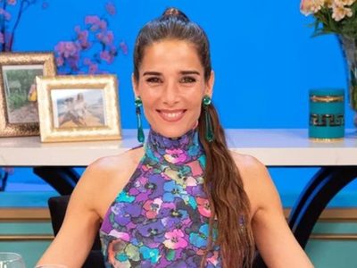 Juana Viale no se dio cuenta que estaba al aire y su error fue tendencia en redes