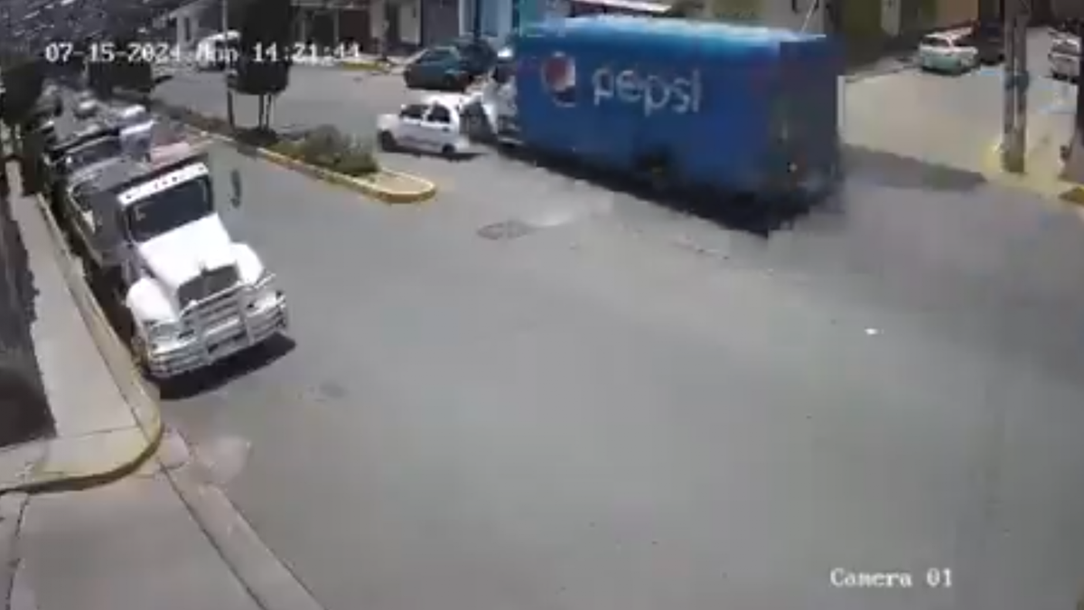Autoridades instan a la población a tomar precauciones para evitar accidentes viales en cierre de 2024