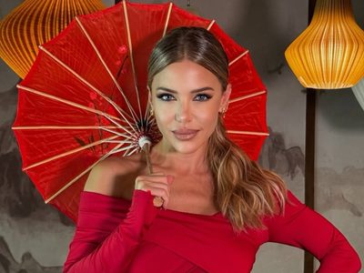 Al mejor estilo Baywatch, Evangelina Anderson deslumbró con la microbikini que pisa fuerte este verano