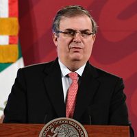 Ebrard celebra triunfo de la izquierda en elecciones presidenciales de Chile