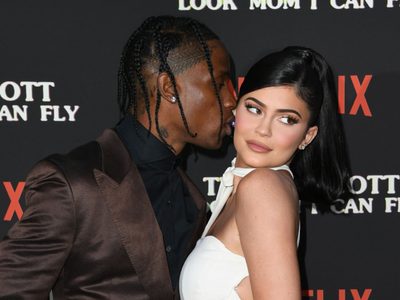 Mucho cuidado: Kylie Jenner y Travis Scott se robaron las miradas con estas fotografías