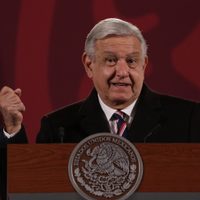 AMLO destaca que México está entre las mejores economías del mundo, pero advierte cuidar inflación