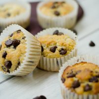 No tires las bananas pasadas y hacete estos muffins con chocolate súper fáciles e ideales para resolver tu merienda