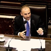 El Gobierno envió al Congreso el proyecto de ley para el canje local de la deuda