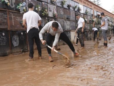 La cifra de muertos por inundaciones en España llega a 205 mientras los afectados piden ayuda