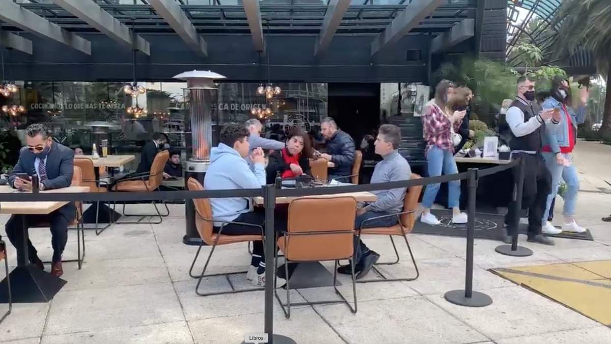 Sonora Grill en Paseo de la Reforma, uno los locales que abrió este lunes