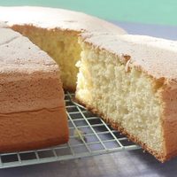 Bizcochuelo para rellenar: con 3 ingredientes, hacé esta receta súper fácil y económica que lo tiene todo