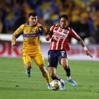 Tigres golea 3-1 a Chivas en el inicio de la Liguilla del torneo Clausura de la Liga MX