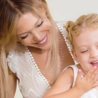 Abrojito y sus mil caras: Evangelina Anderson y el video de su hija Emma que resultó irresistible