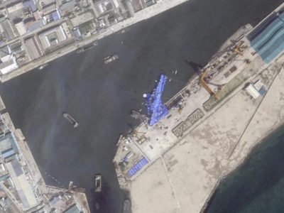 Corea del Norte detiene a tres funcionarios por el fallido lanzamiento de un destructor naval