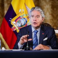 Ecuador: Presidente dice sentirse amenazado por grupos políticos ligados a la delincuencia