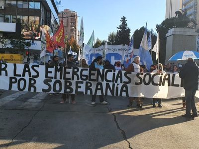 La Corriente Clasista y Combativa llevó sus reclamos a los puentes