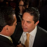 Astudillo acusa a exalcalde de Acapulco por incumplir plazo para presentar armas extraviadas
