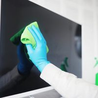 Con 2 ingredientes, así podés dejar la pantalla de tu computadora o laptop como nueva y reluciente