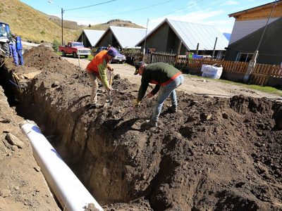 San Martín de los Andes acordó con la provincia para llevar gas al barrio Procear Chacra 28