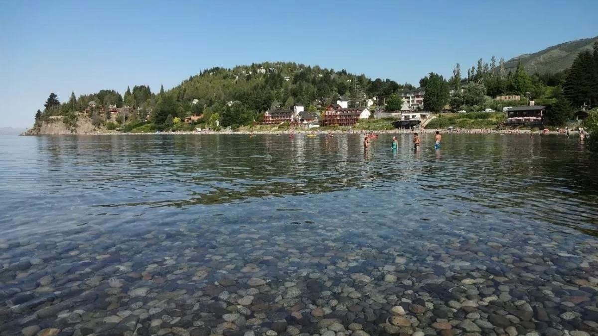 Costa del lago Nahuel Huapi. Fuente: (Twitter)