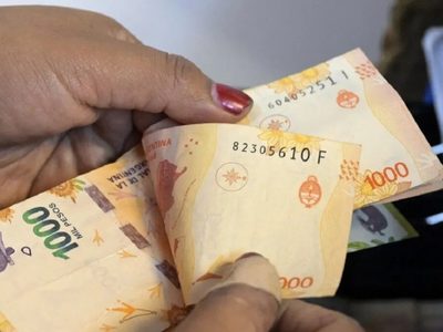 Aseguran que el aumento de salarios para trabajadores estatales neuquinos sería cercano al 15%
