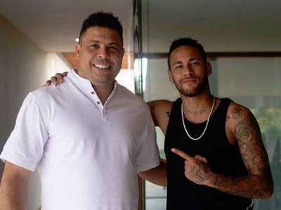 Mano a mano con Neymar: Ronaldo eligió al mejor futbolista entre ellos dos