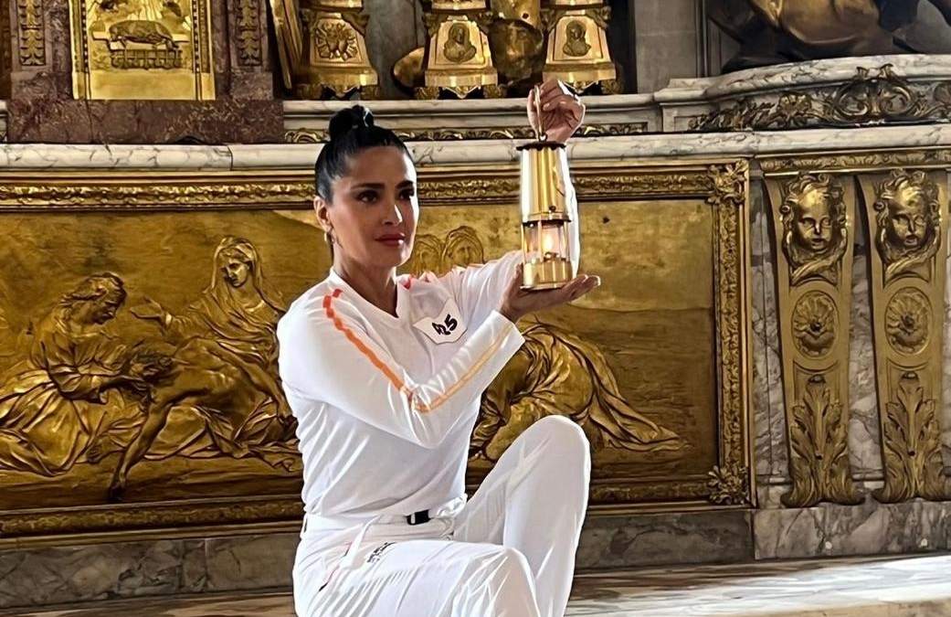 Salma Hayek en París