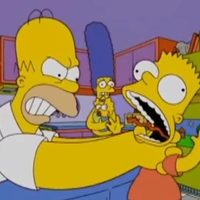 Homero Simpson ya no estrangulará a su hijo Bart