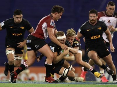 Tremenda remontada de Jaguares ante Reds